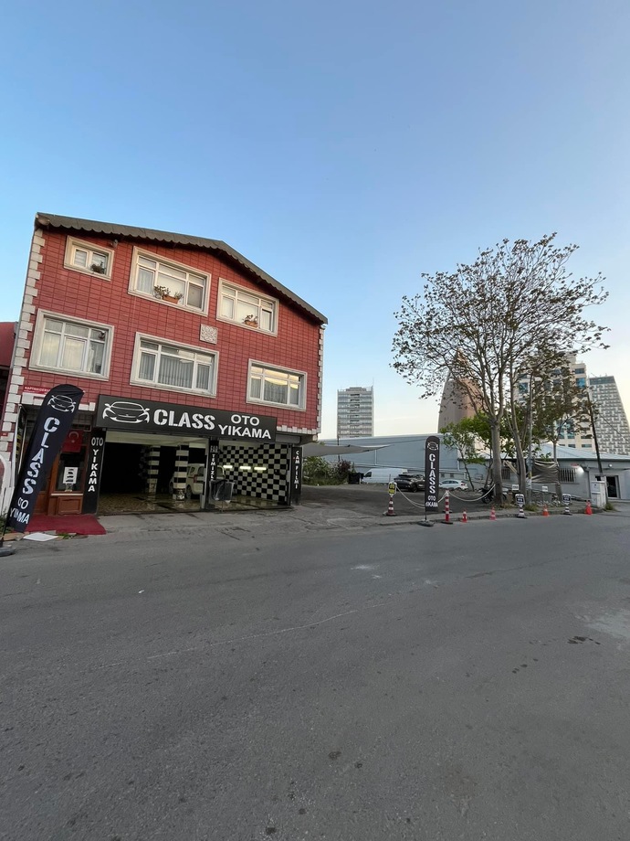 Oto yıkama elemanının devletin öğretmeninden fazla kazandığı ülke hakkında ne düşünürsünüz?