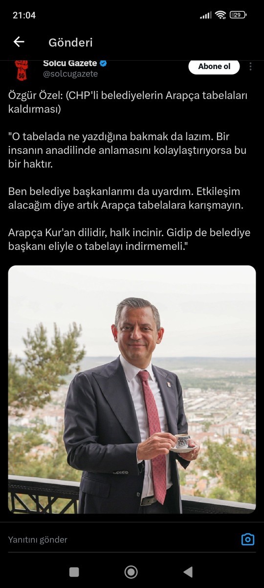 Ben bu Özgür Özele gıcık olmaya başladım takipten de çıkardım Instagramda haklı değil miyim?