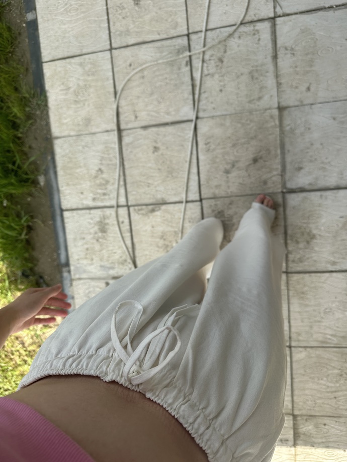 Bu pantolonlarin moda olmasi güzel mi sizce?