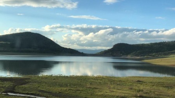 Sizleri dikkatle dinliyorum?