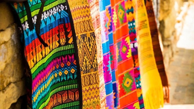 Kilim süpürülür mü silkilir?