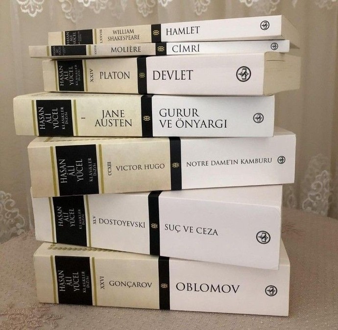 Ne tarz kitaplar okumaktan hoşlanırsınız?
