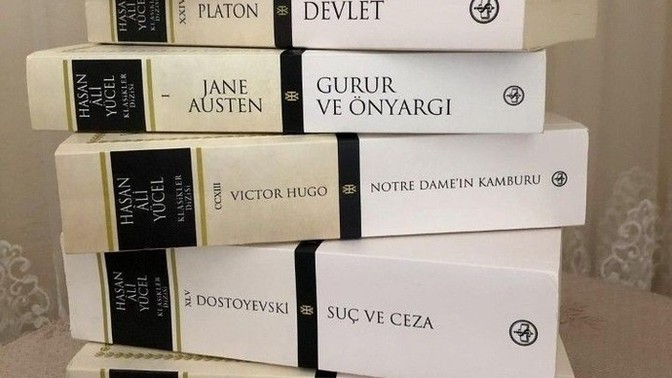 Ne tarz kitaplar okumaktan hoşlanırsınız?