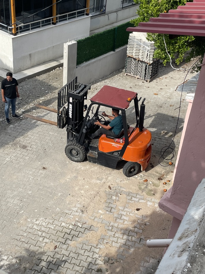 Türkiye’de okumayıp cahil kalmak daha mı avantajlı?