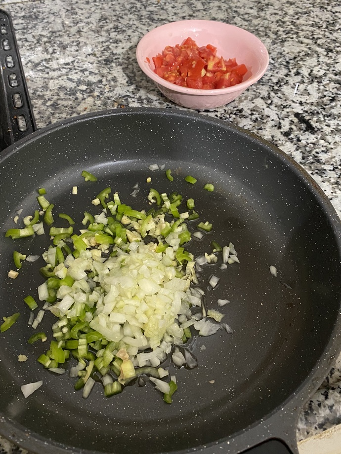 Ben ne yemeği yapıyorum tahmin edin bakalım?