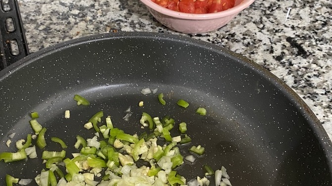 Ben ne yemeği yapıyorum tahmin edin bakalım?