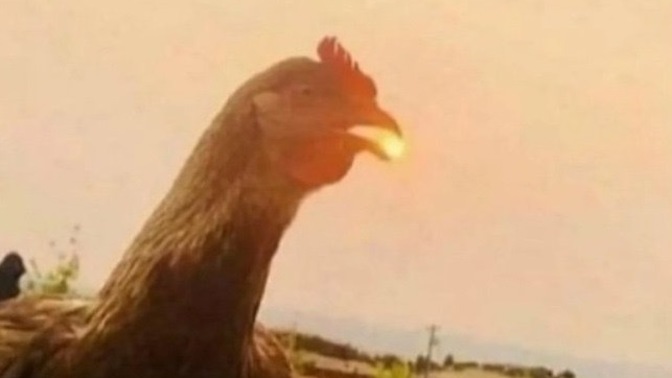 Güneşi gülüşüne sığdıran birileri var mı hayatınızda?