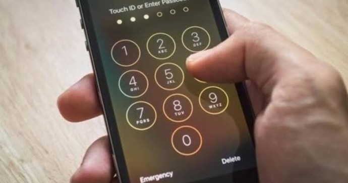 Eşler birbirine telefon şifresini vermek zorunda mıdır sizcee🙄🍓?