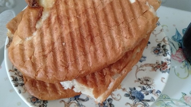 Kasarli Tost seven var mı?