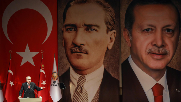 Ben Cumhurbaşkanınız Tayyip Erdoğan. Bana ne sormak istersiniz?