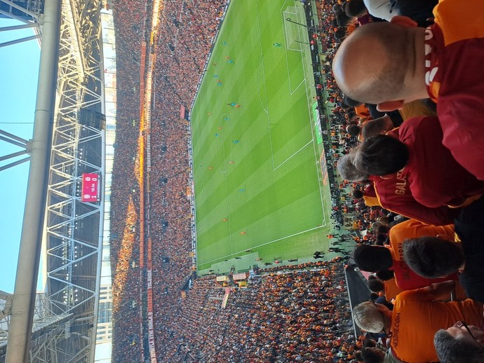 Evet akşam kimler stadda sonuç rahmini alalım?