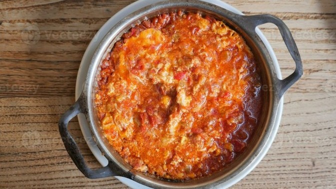 Kahvaltıda ekmek yemeyen kişi menemeni nasıl ekmeksiz yiyebiliyor?
