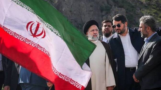 Iran Cumhurbaşkanı'nın ölümü suikast mi kaza mı? ?