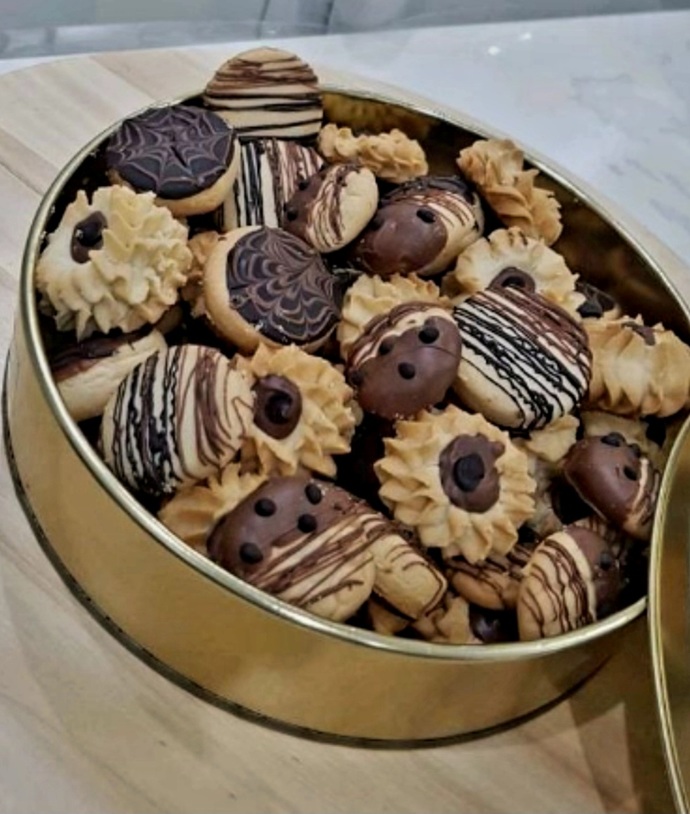 Sevgiliniz kurabiye yaptım çay demle geliyorum dese tepkiniz ne olurdu?