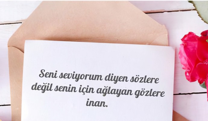 Seni seviyorum diyene mi senin için gözyaşı dökene mi için gider?