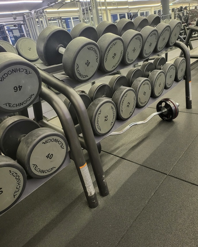 Spor salonunda en fazla kaldırabildiğiniz ağırlık kaç kilo?