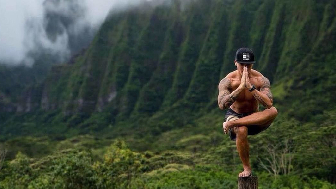 Erkekler de yoga yapar mı?