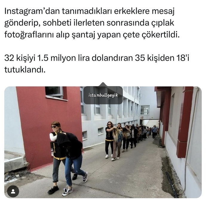 Pembe gorunumlu erkeklere uygunsuz FFoto atan var mi?