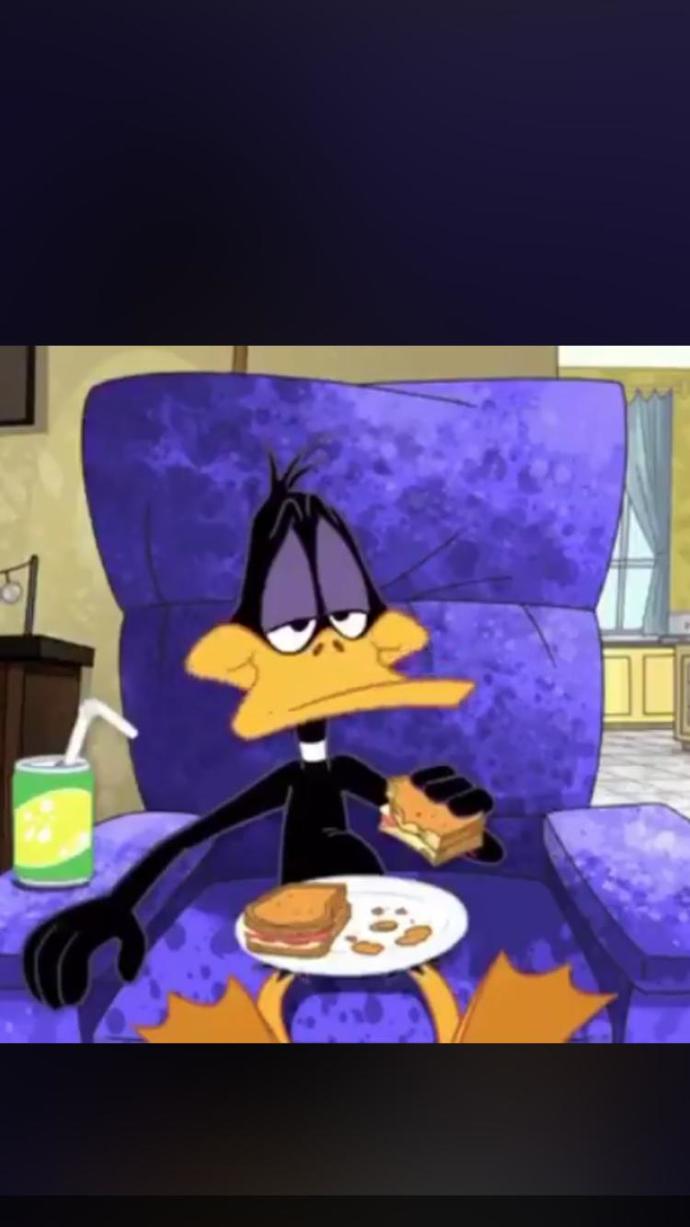 Daffy Duck karakterini seviyor musunuz 🥳?