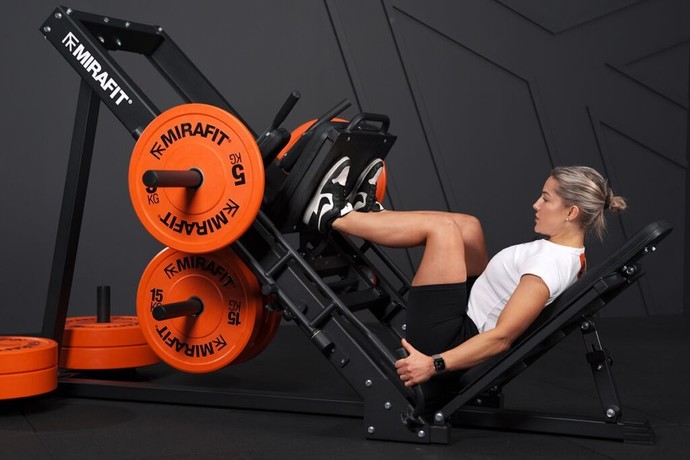 Leg press makinesini saatlerce işgal eden tayt10 arkadaşlarımıza ne söylemek istersiniz?