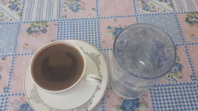 Kahveyi cezvede mi yoksa makinede mi daha çok seversiniz?