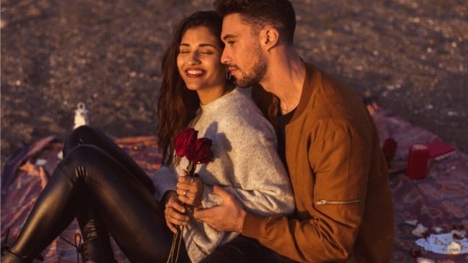 Sizce erkekler mi daha romantik yoksa kadınlar mı?