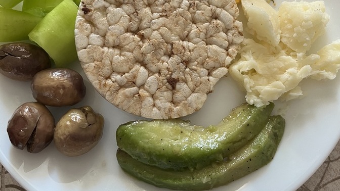 Günoo🌞 Bugün kahvaltıda ne var, diyetlere sadık mıyız?