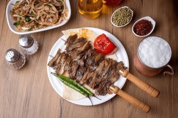 Evdekilere karnım acıktı diyorum sayfadakiler seni doyursun dediler , kim beni doyurmak ister?