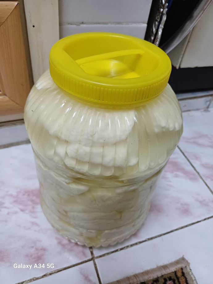 Köy peyniri seven var mı?
