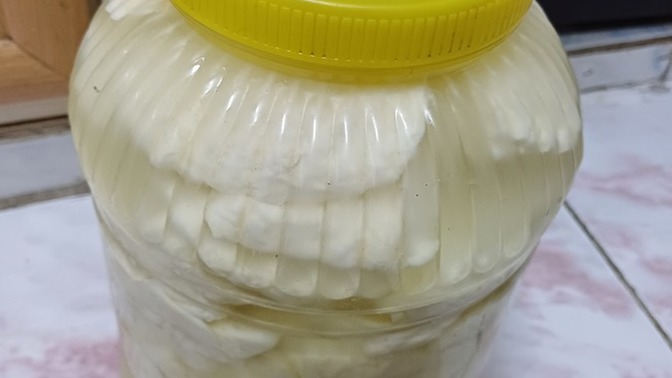 Köy peyniri seven var mı?