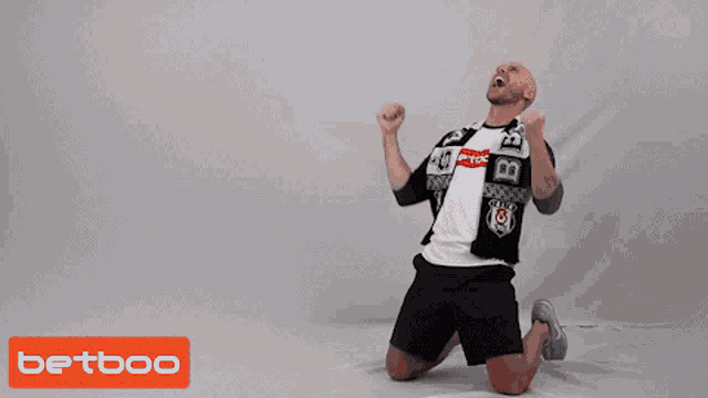 Beşiktaşlılar burada mı?