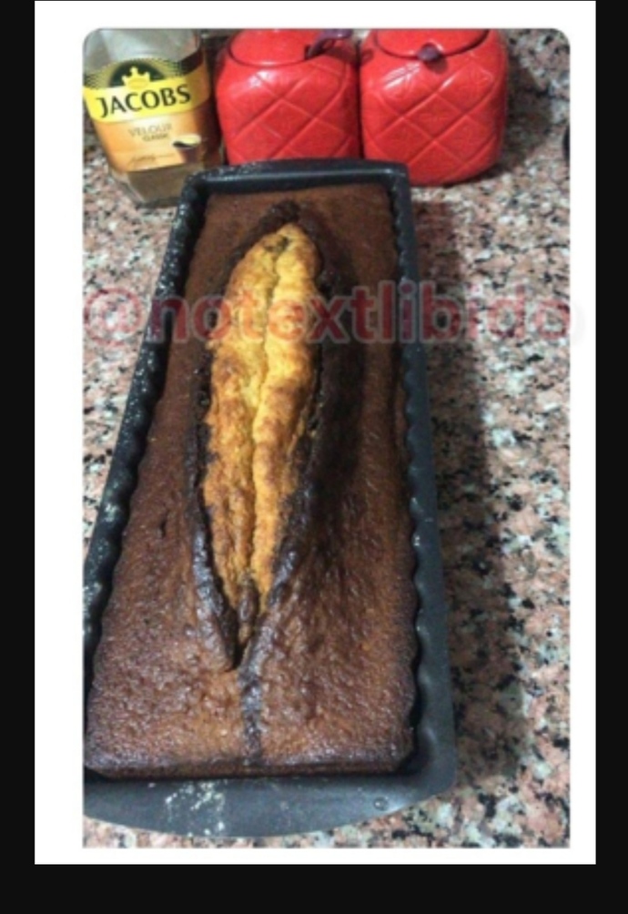 Erkek arkadaşıma kek yaptım nasıl olmuş sizce? ilk kekimiz olacak?