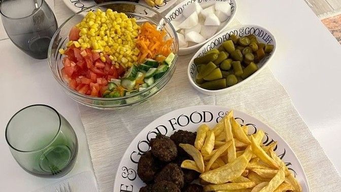 Köftenin yanına en çok neyi yakıştırıyorsunuz?