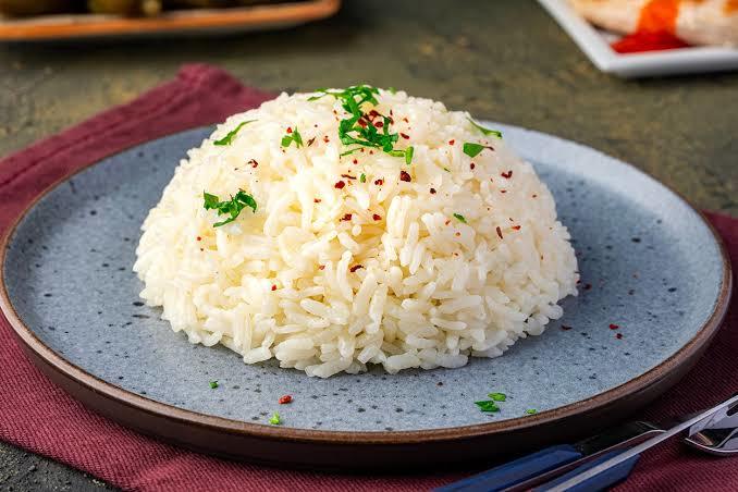 Yemeklerin yanında pirinç pilavı mı, bulgur pilavı mı seversiniz?