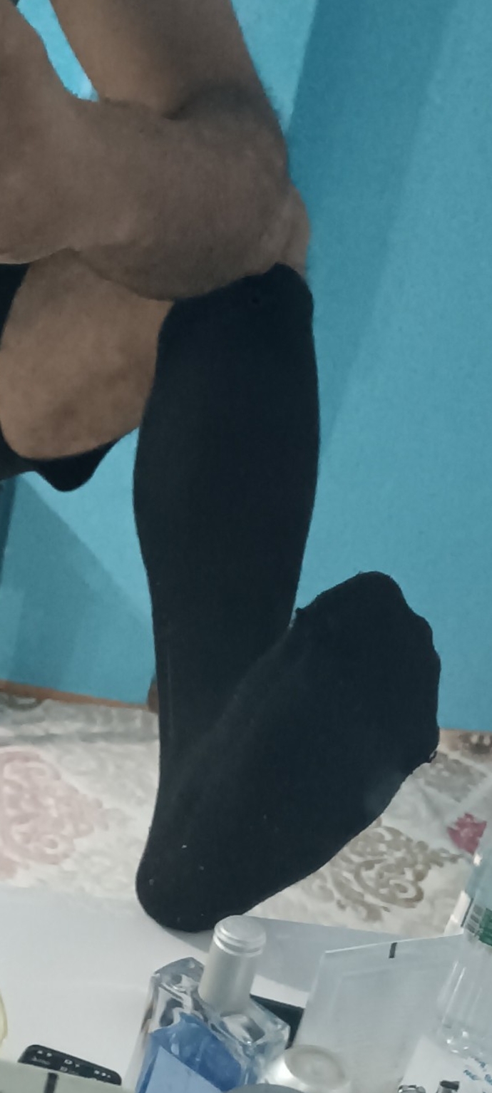 TER VE AYAK KOKUSUNA BAYILIYORUM?