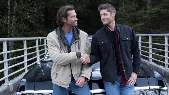 Supernatural başlamayı düşünüyorum önerir misiniz? Çok övdüler ama fazla uzun gibi bazıları ilk 4 sezon izle yeter dedi sizce?