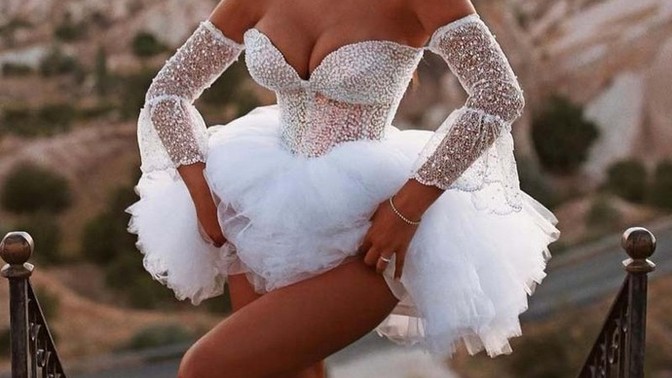 GELİNLİK İÇİN BU MODELİ DÜŞÜNÜYORUM AMA EŞİM BEĞENMEDİ?
