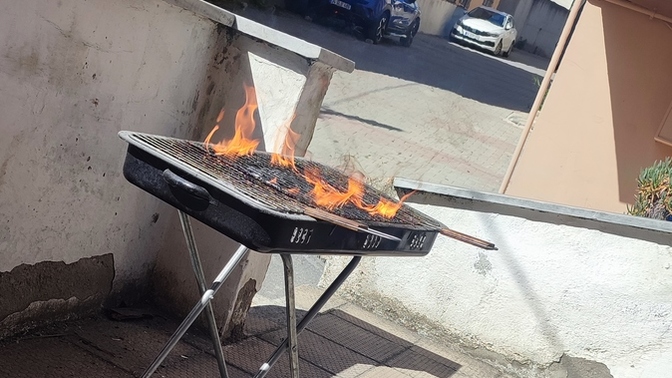 Mangal yakmayı biliyor musun?
