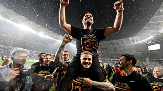 Galatasaray'ın şampiyonluğu hakkındaki düşünceleriniz neler?