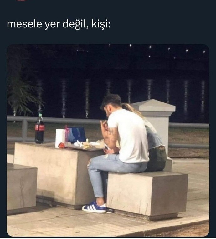 Sizinle her yerde mutlu olan insan doğru insan mıdır?