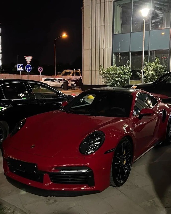 Araba Mı? Motor Mu?