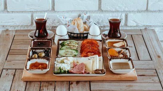 Kahvaltı yapma alışkanlığınız var mı?