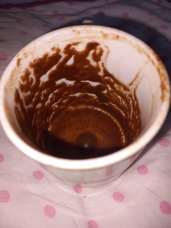 Iyilik icin falima bakar misiniz?