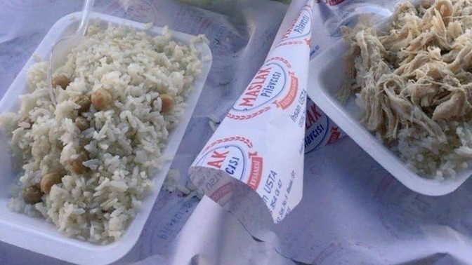İlk buluşmada tavuk pilav yeseniz ikinci buluşmaya gider miydiniz?