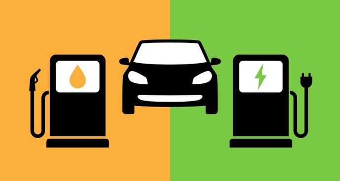 Yakıtla giden araba mı yoksa elektirkle giden araba mı?