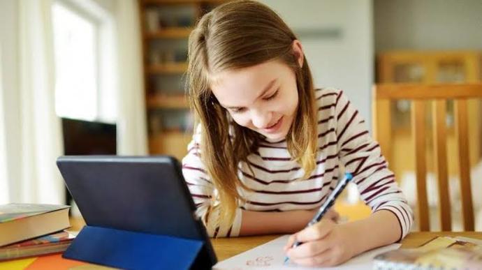 Üniversitede tablet kullaniyor musunuz?