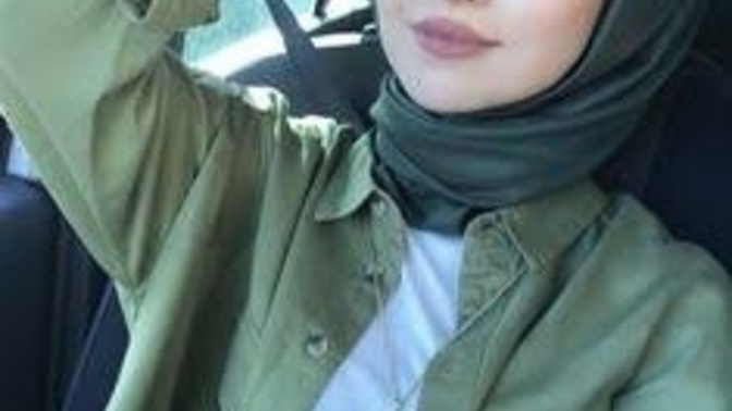 Annem köyden türbanlı kız getirmiş evlenmem için yardım edin?
