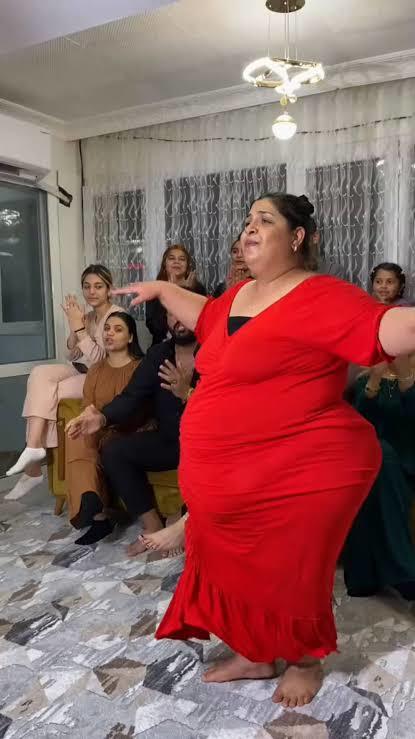 Cart curt diye yırtmak istediğiniz bir şey var mı 🤣?