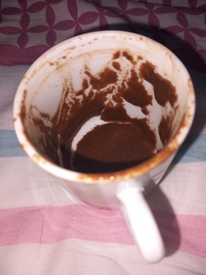 Arkadaslar falima bakar misiniz?