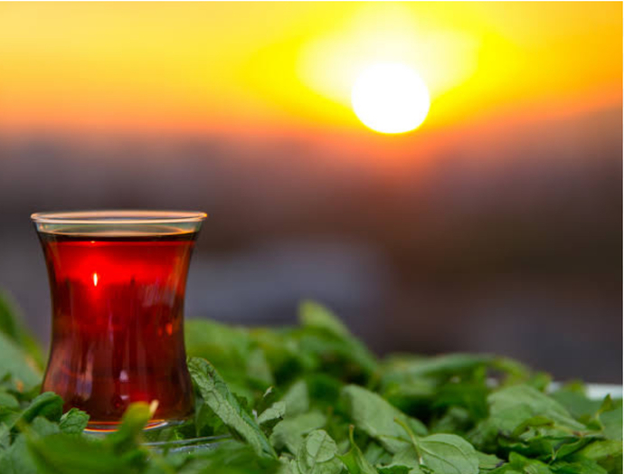 Çayınızı demli mi içersiniz açık mı?
